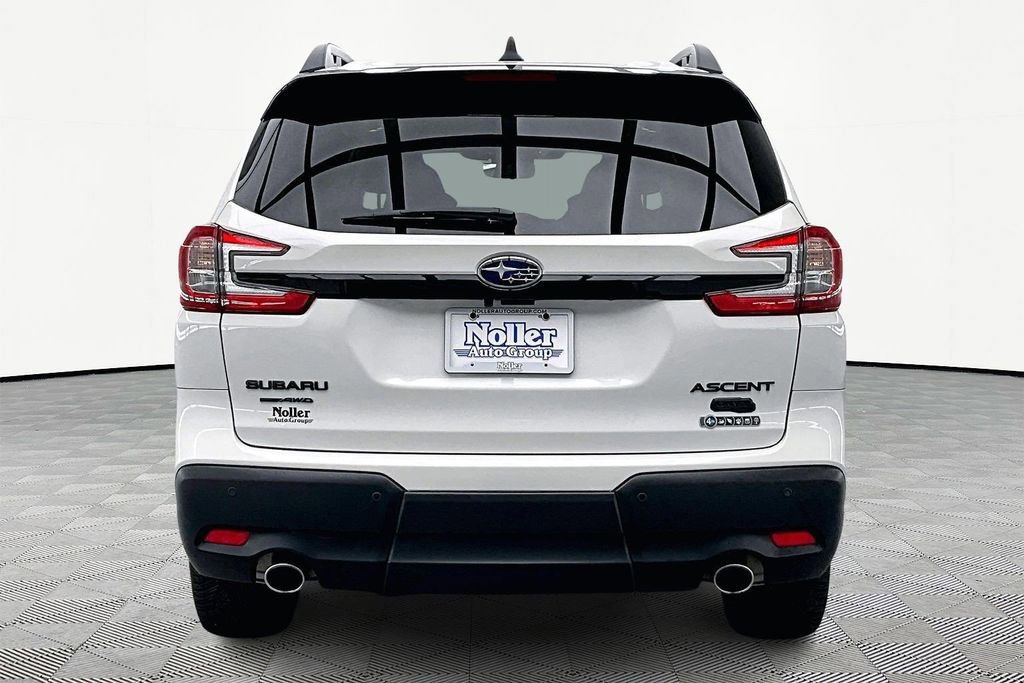 Used 2025 Subaru Ascent Bronze Edition w/ Popular Package #2 image 3