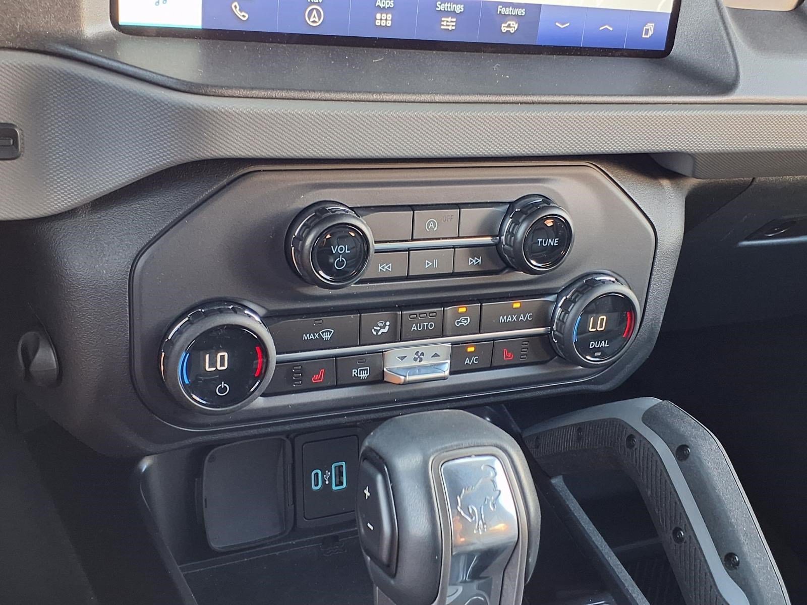 Certified 2024 Ford Bronco Big Bend AWD/4WD image 17