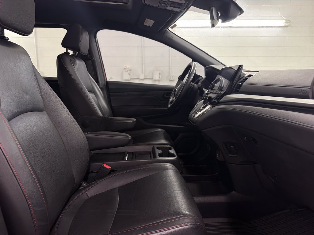 Used 2023 Honda Odyssey Sport image 28