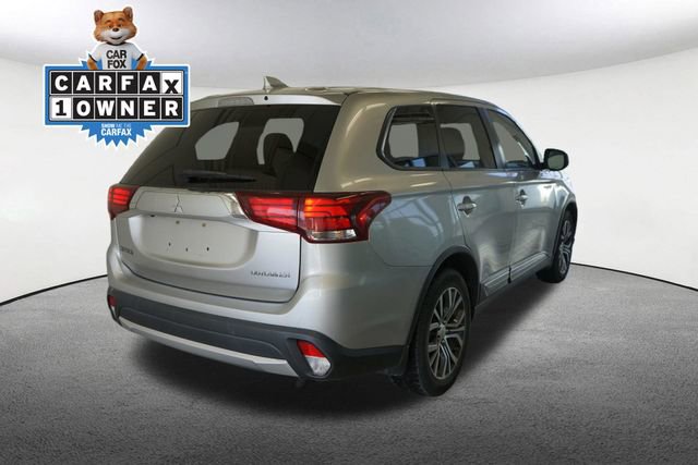 Used 2018 Mitsubishi Outlander ES FWD image 13