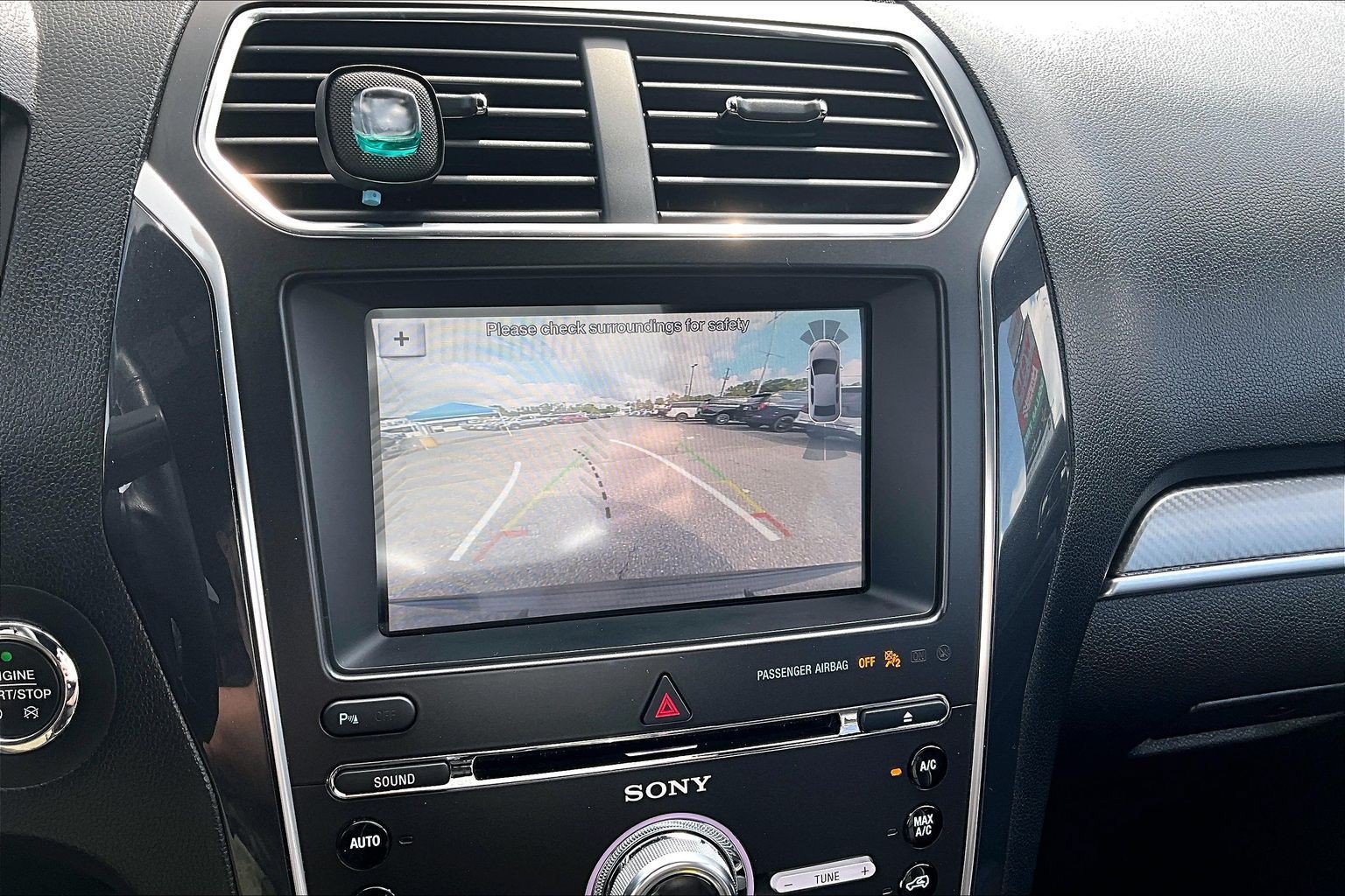 Certified 2018 Ford Explorer Sport AWD/4WD image 19