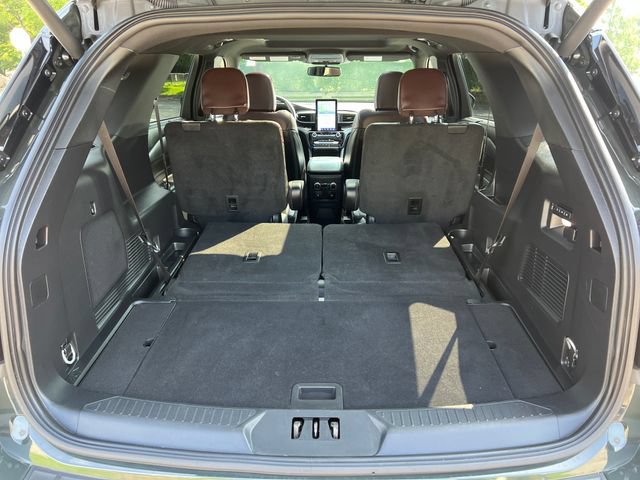 Certified 2023 Ford Explorer Platinum w/ Technology Package AWD/4WD image 29
