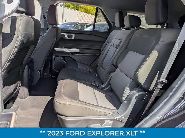Certified 2023 Ford Explorer XLT image 27