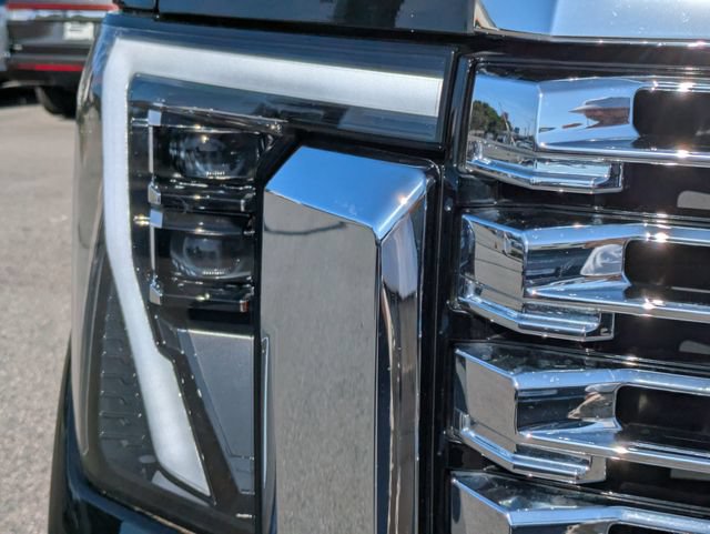 Used 2024 GMC Sierra 2500 Denali w/ Denali Reserve Package AWD/4WD image 10