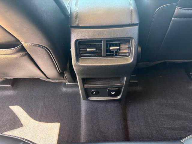 Certified 2023 Ford Edge SEL w/ Convenience Package AWD/4WD image 17