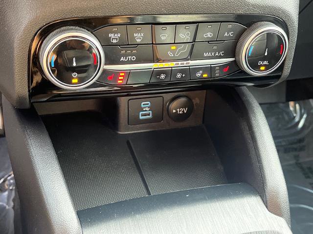 Certified 2022 Ford Escape SEL image 12