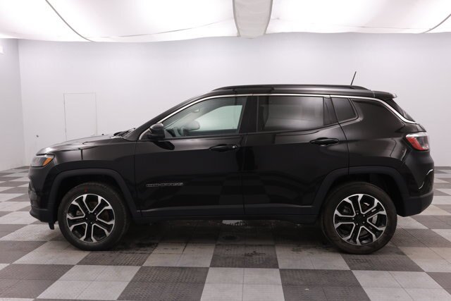 Used 2022 Jeep Compass Limited AWD/4WD image 6
