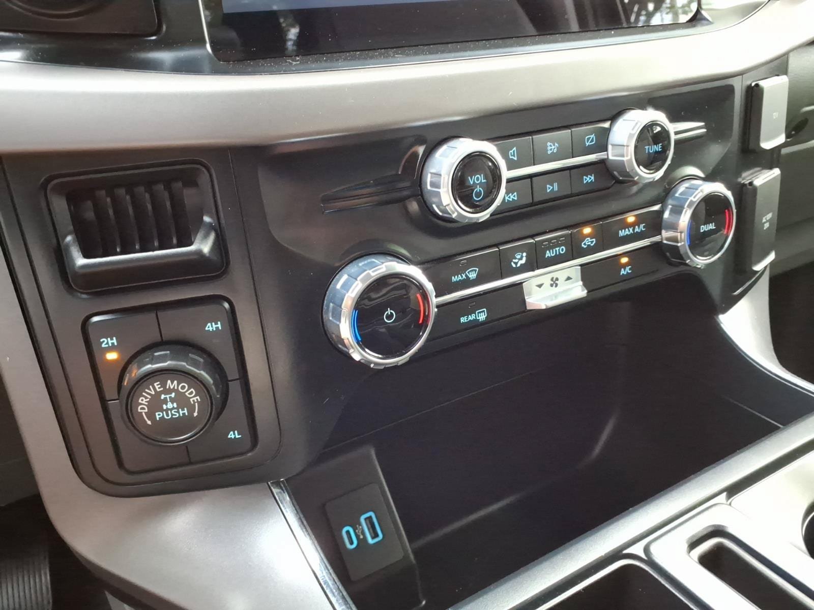Certified 2024 Ford F150 XLT w/ Mobile Office Package AWD/4WD image 15