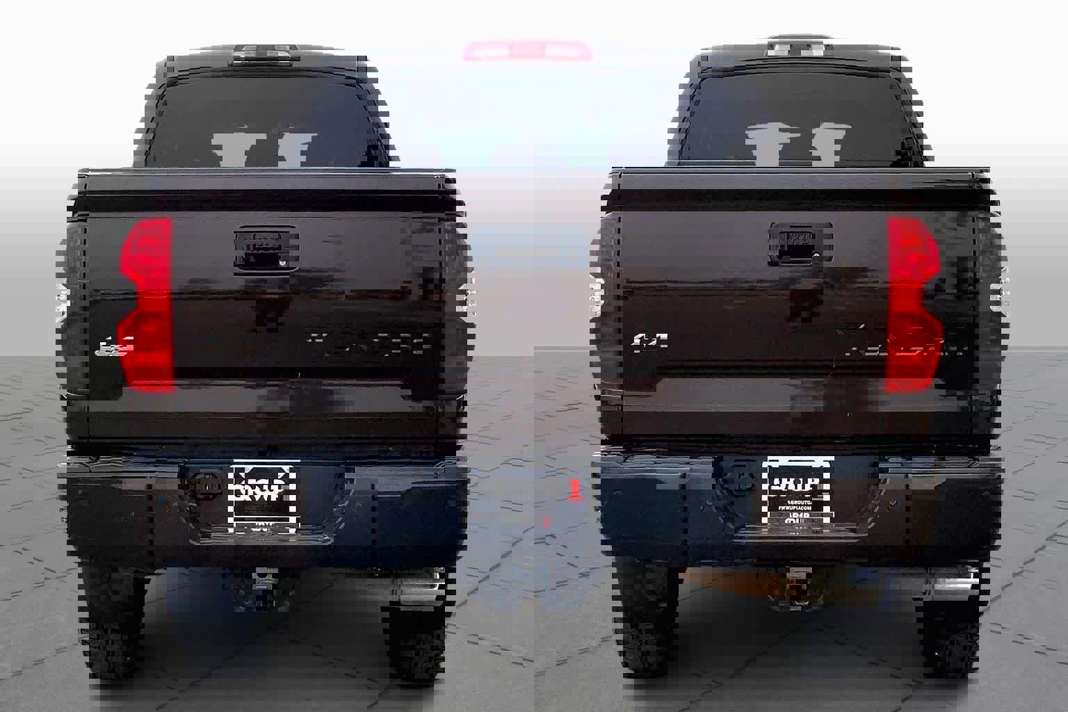 Used 2019 Toyota Tundra Platinum image 4