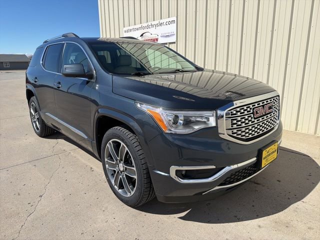 Used 2019 GMC Acadia Denali AWD/4WD image 2