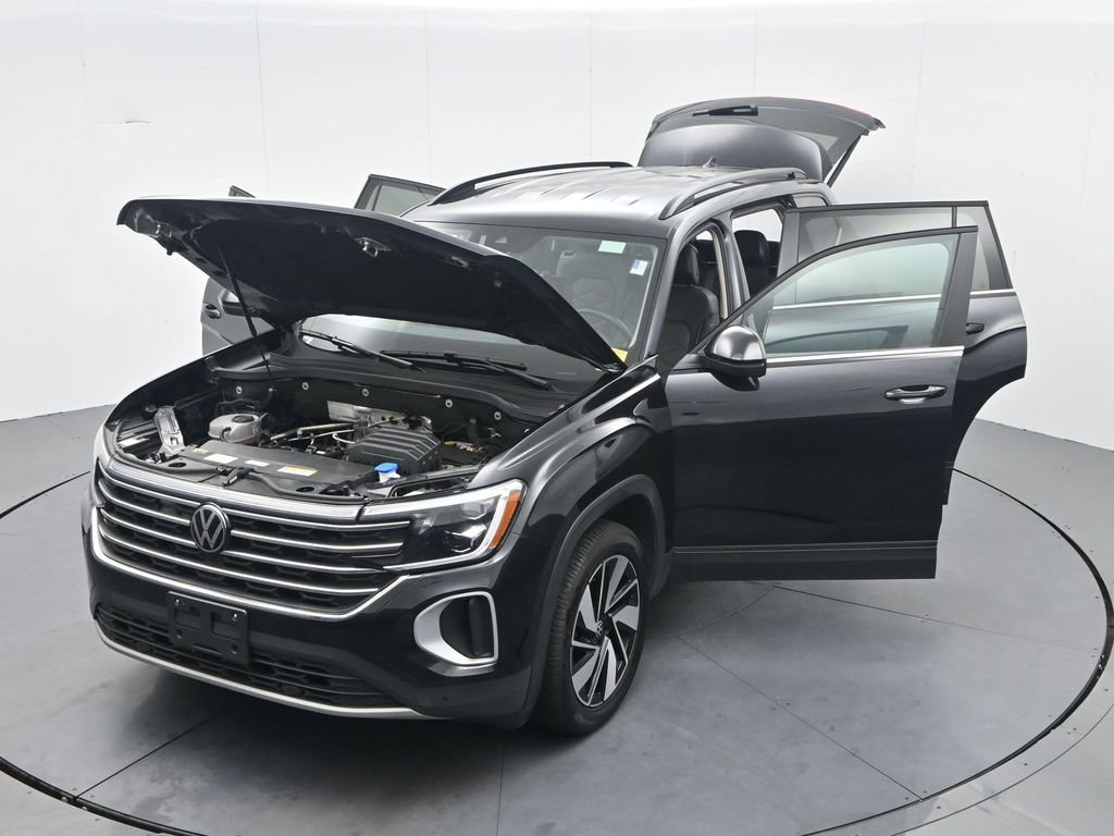 Used 2024 Volkswagen Atlas SE FWD image 40