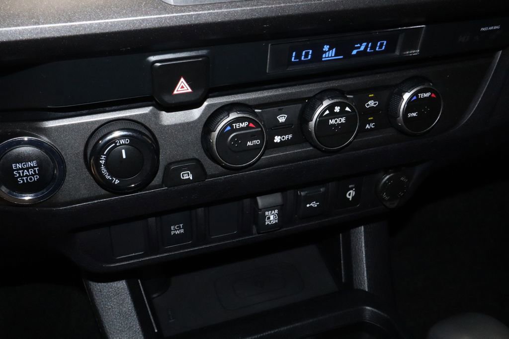 Used 2021 Toyota Tacoma TRD Off-Road image 28