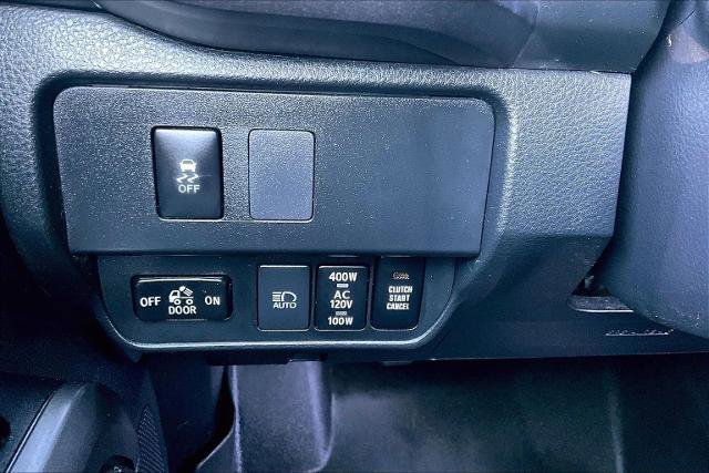 Used 2022 Toyota Tacoma TRD Sport w/ Technology Package image 37