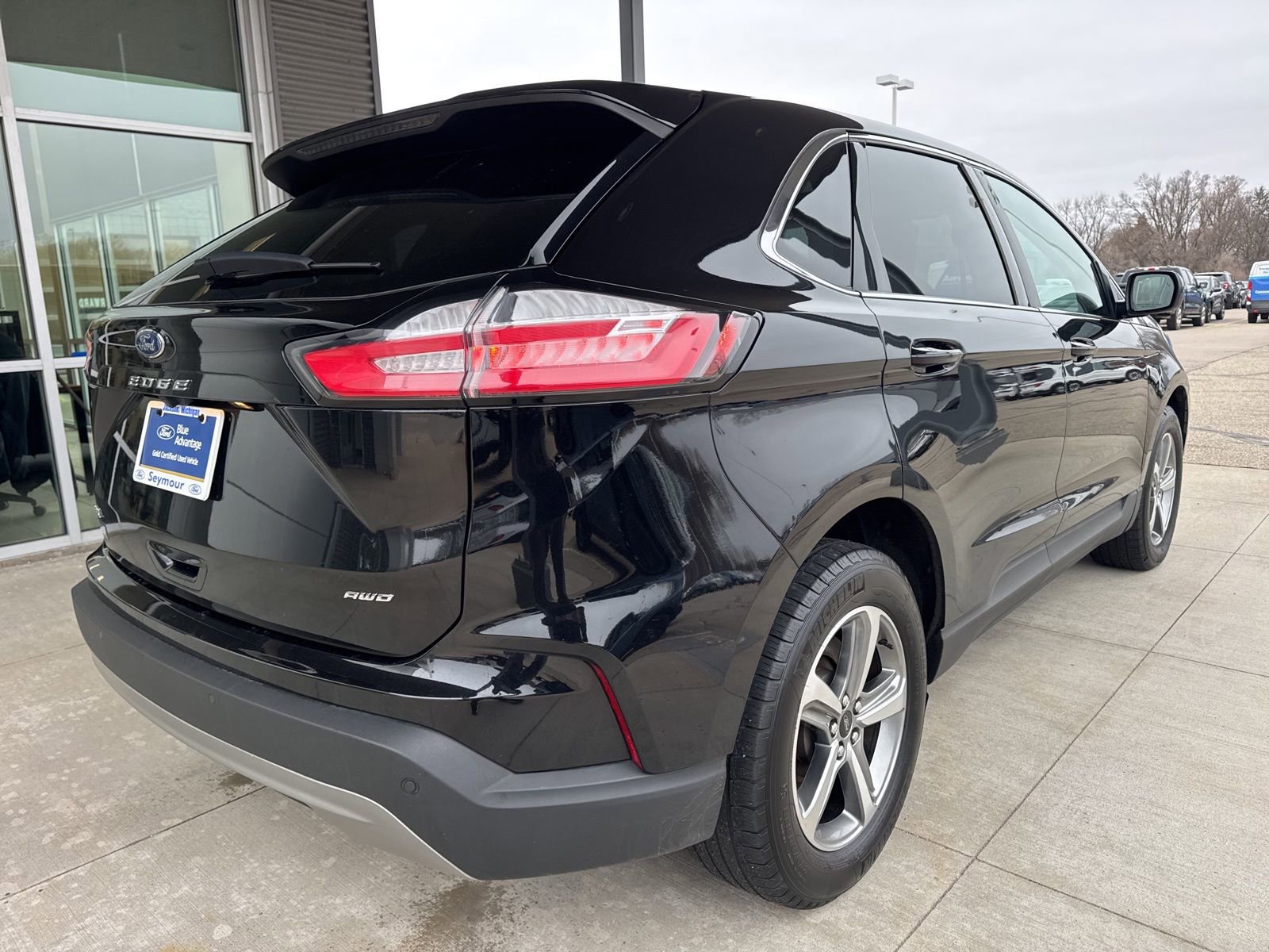 Certified 2024 Ford Edge SEL w/ Convenience Package image 5