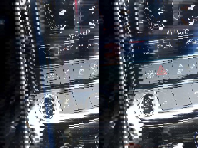 Used 2024 Audi Q7 3.0T Premium Plus image 23