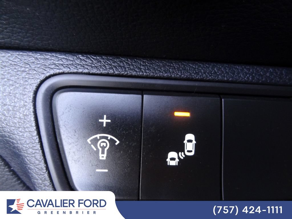 Used 2022 Kia Forte LXS w/ LXS Technology Package FWD image 13