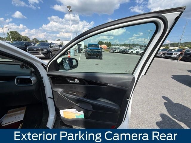 Used 2020 Kia Sorento LX AWD/4WD image 15