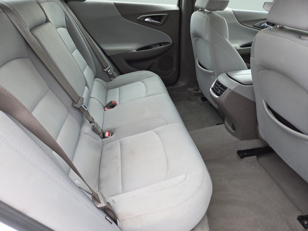 Used 2022 Chevrolet Malibu LT FWD image 24