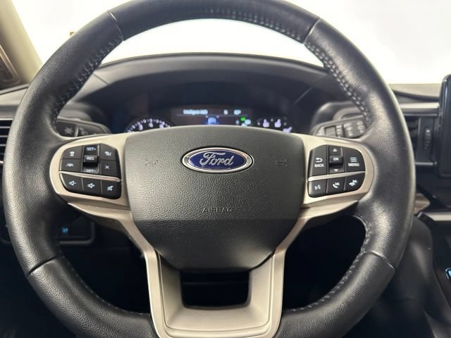 Certified 2021 Ford Explorer Limited AWD/4WD image 19