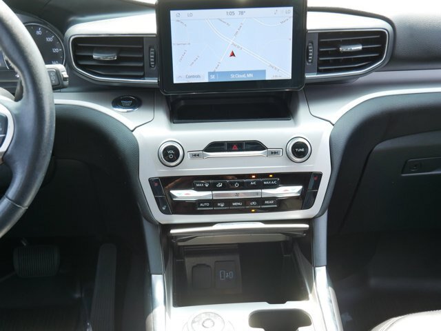 Certified 2023 Ford Explorer XLT w/ Equipment Group 202A AWD/4WD image 18