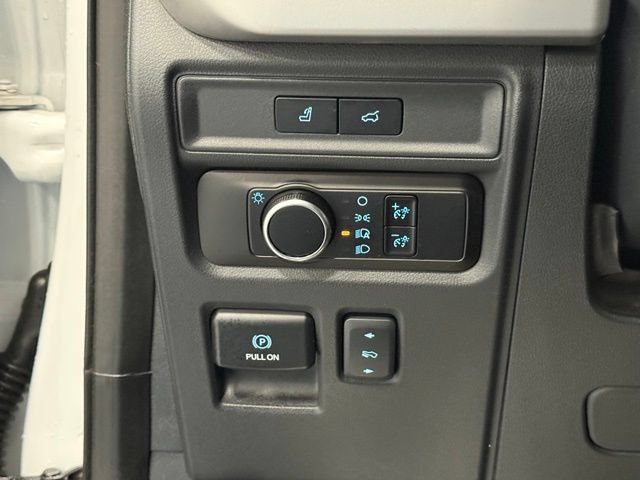 Certified 2024 Ford Expedition XLT RWD image 15