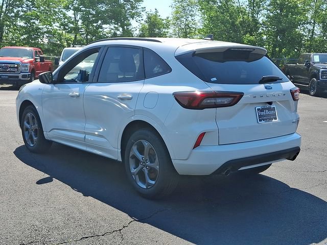 Certified 2023 Ford Escape ST-Line AWD/4WD image 7