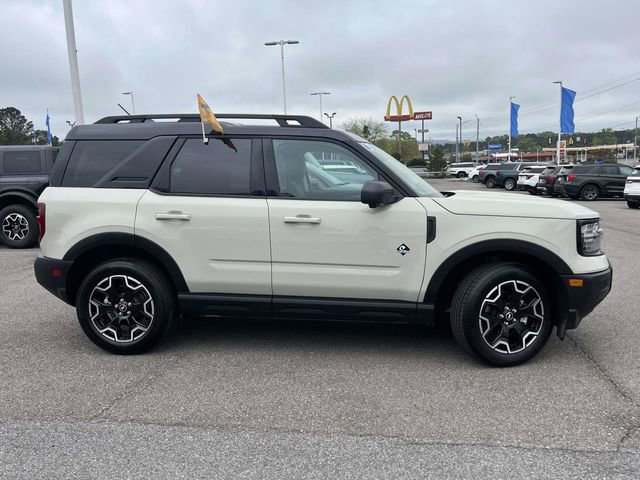 Certified 2025 Ford Bronco Sport Outer Banks w/ Outer Banks Tech Package+ image 2