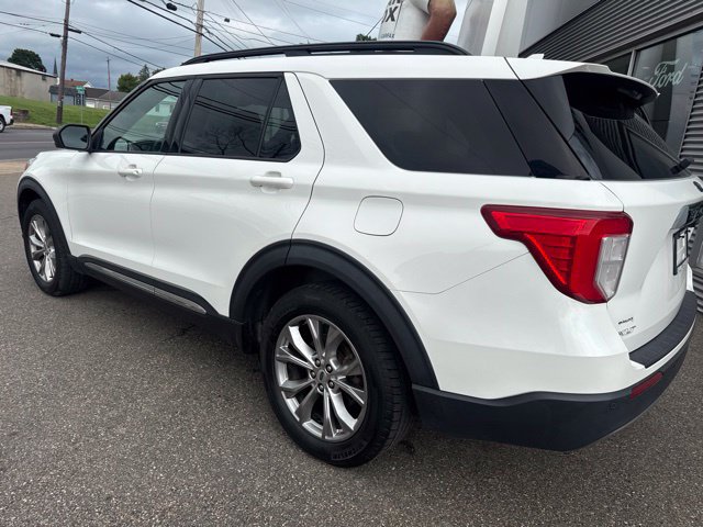 Certified 2020 Ford Explorer XLT w/ Equipment Group 202A AWD/4WD image 8