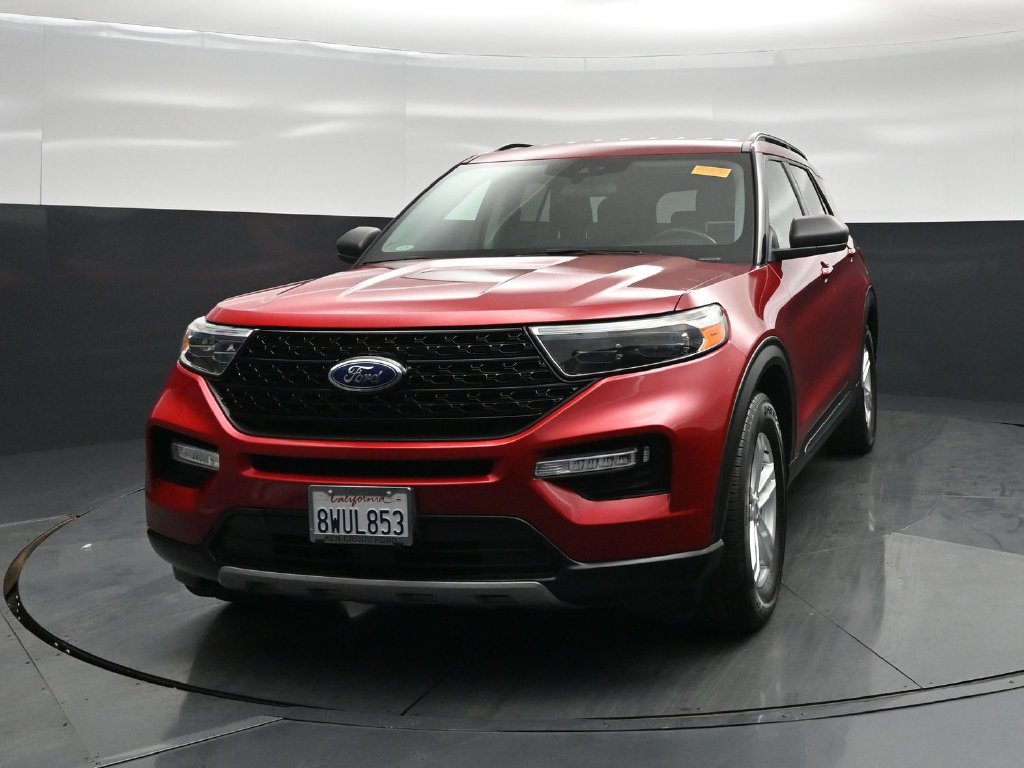 Certified 2021 Ford Explorer XLT w/ Equipment Group 202A RWD image 55
