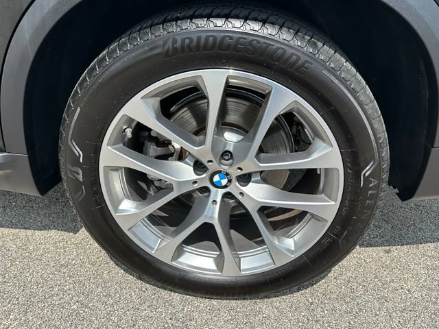 Used 2025 BMW X5 xDrive40i AWD/4WD image 7