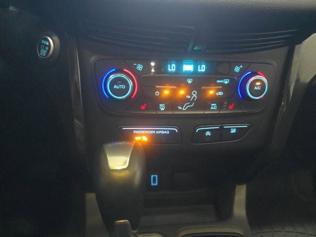 Certified 2017 Ford Escape Titanium FWD image 24