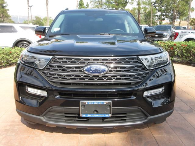 Certified 2023 Ford Explorer XLT w/ Equipment Group 202A image 8