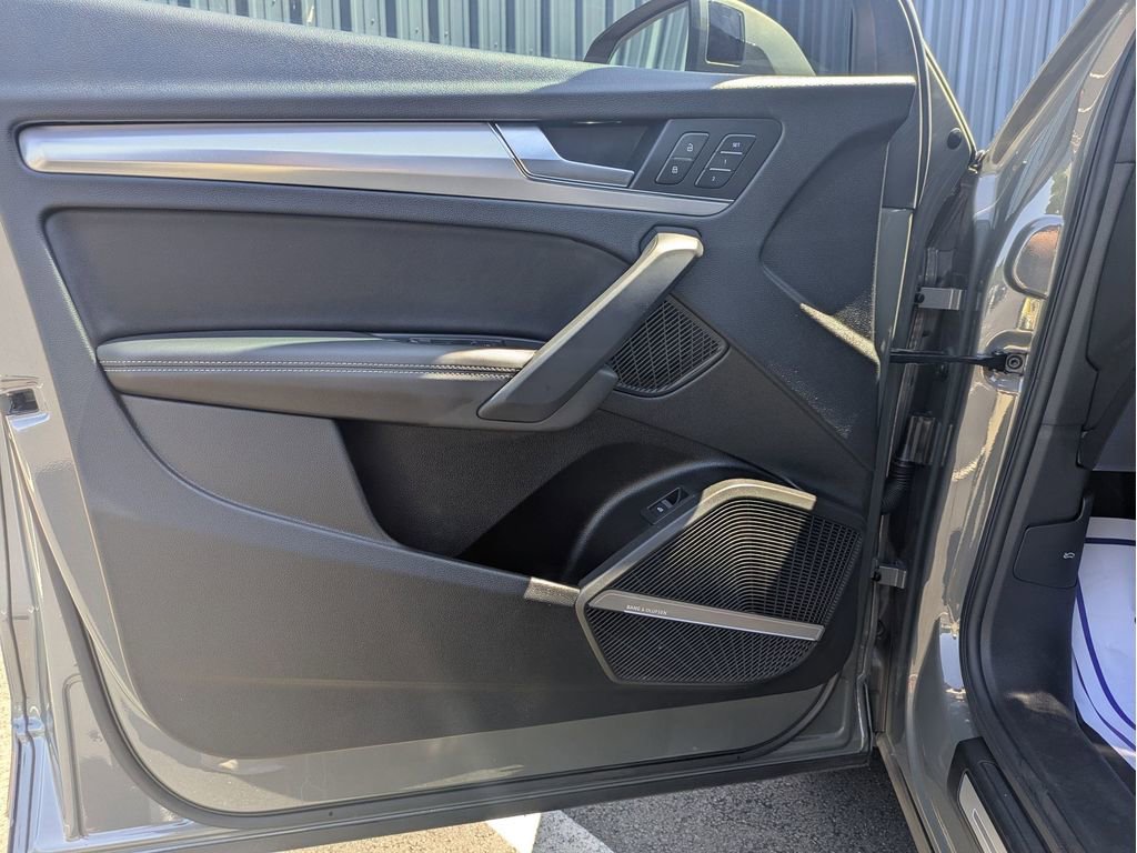 Used 2023 Audi Q5 2.0T Prestige image 12