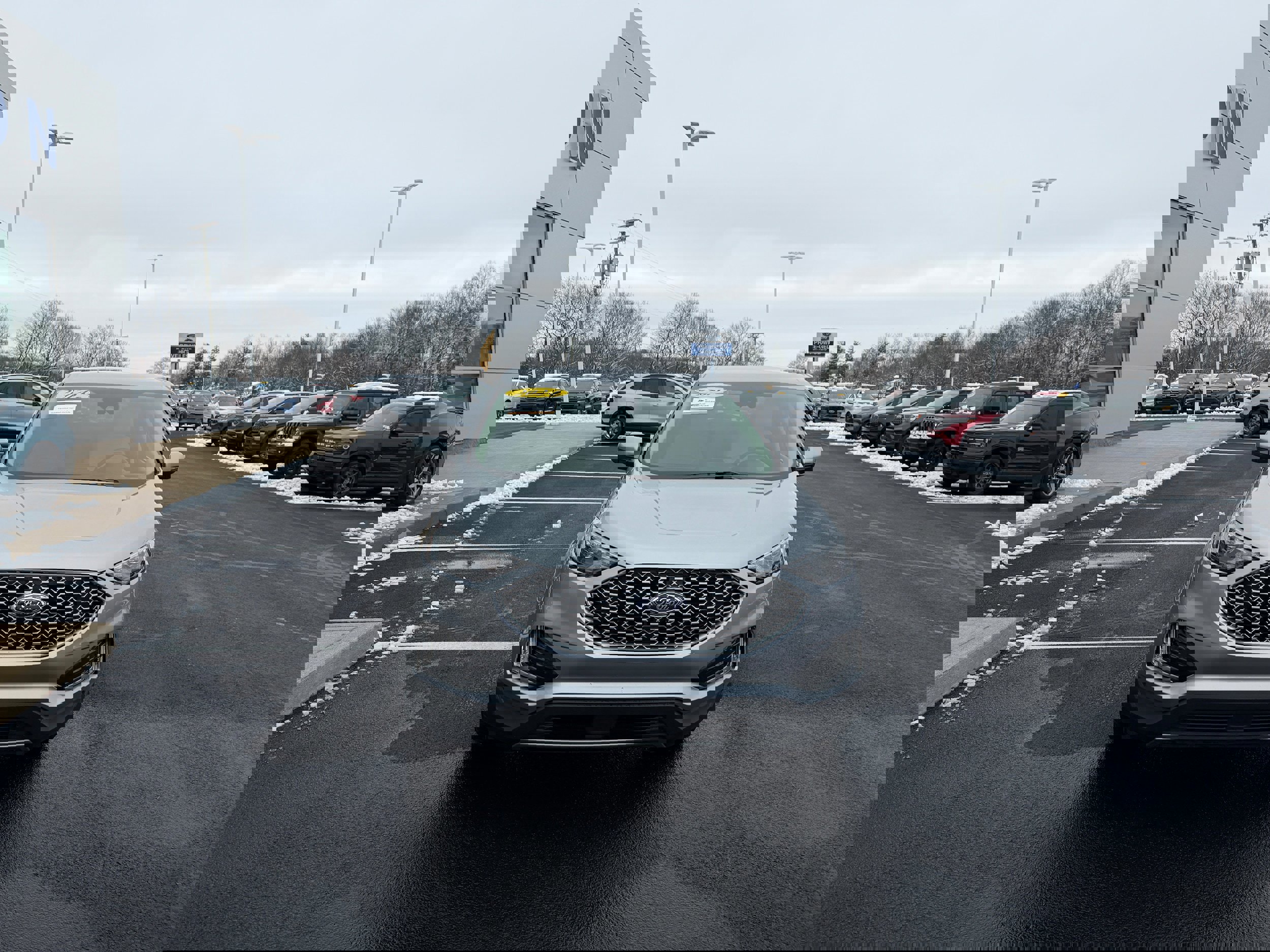 Certified 2024 Ford Edge SEL w/ Convenience Package image 9