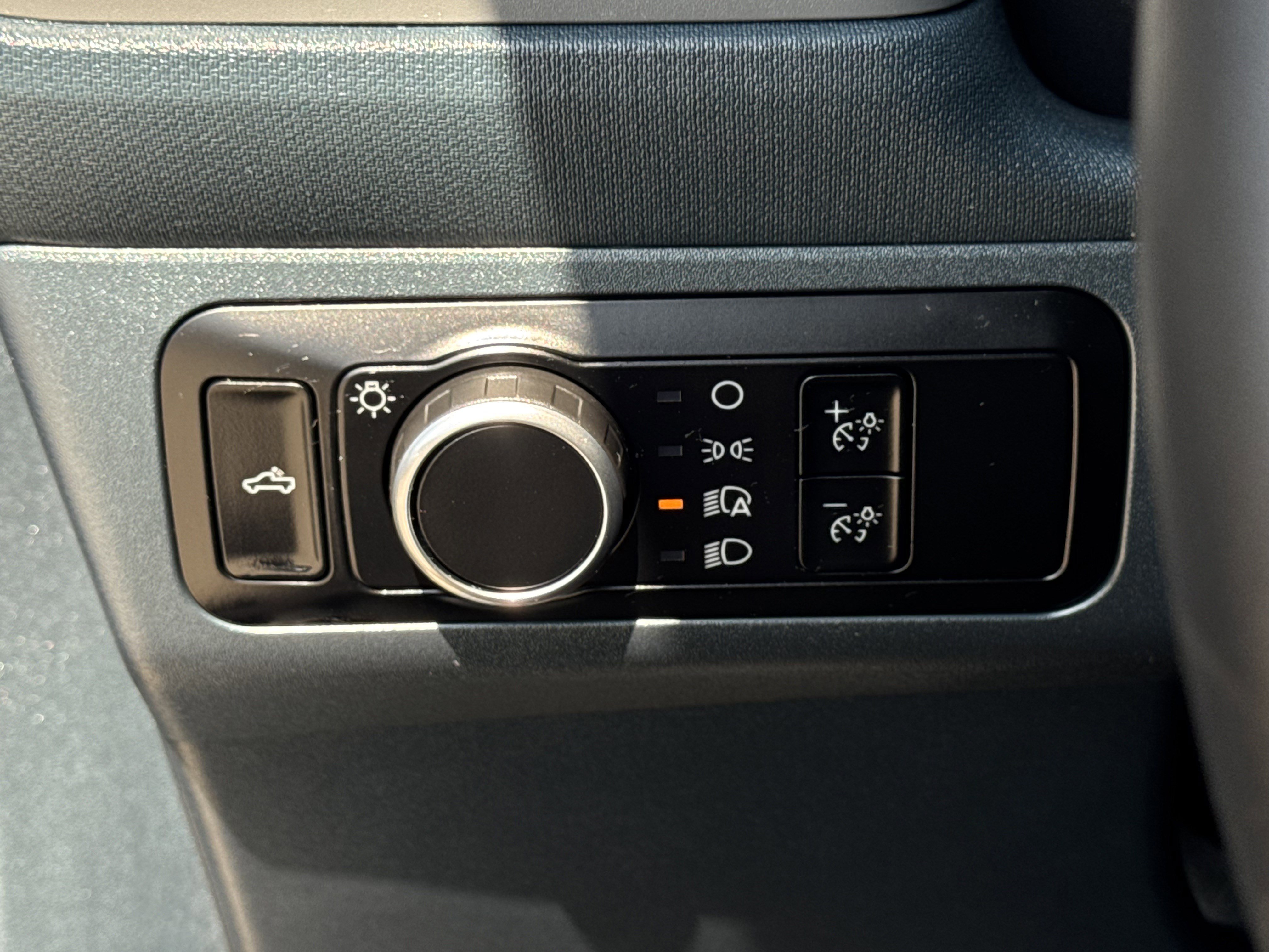 Certified 2024 Ford Maverick Tremor w/ Tremor Off-Road Package image 25