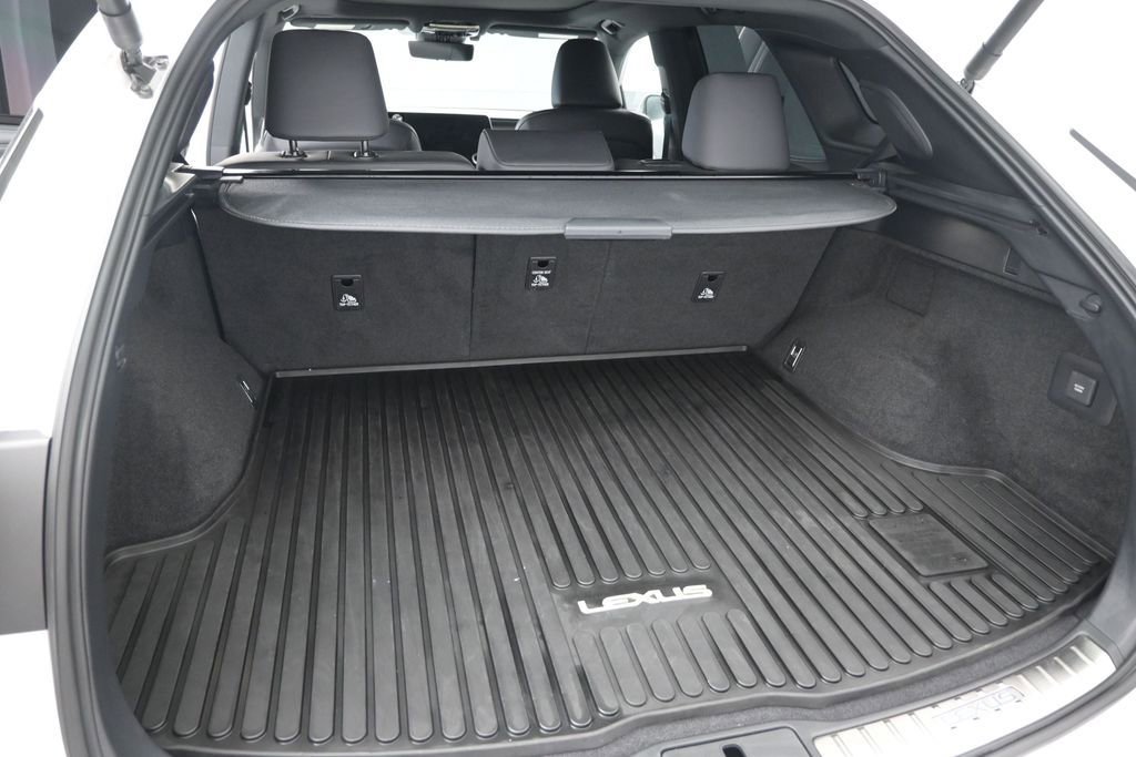 Used 2025 Lexus RX 450h AWD w/ Convenience Package image 9