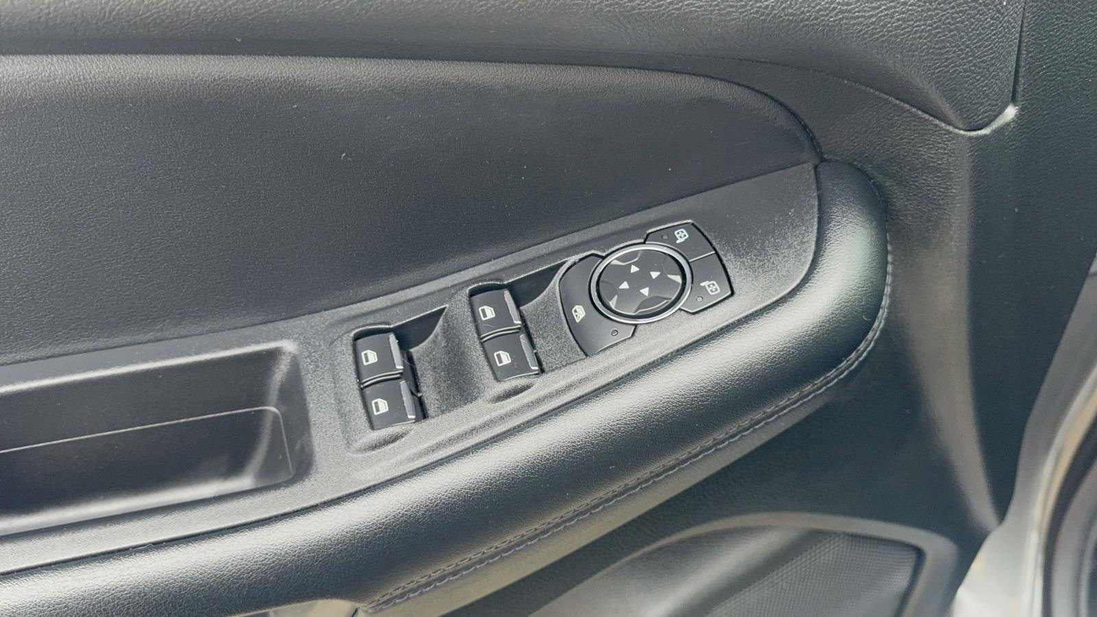 Certified 2022 Ford Edge SEL w/ Convenience Package image 15