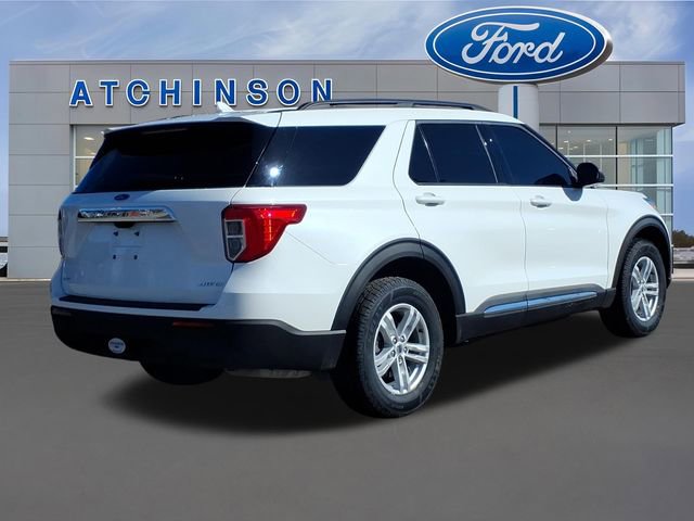 Certified 2024 Ford Explorer XLT w/ Class IV Trailer Tow Package image 11