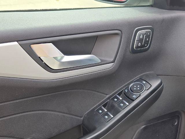 Certified 2024 Ford Escape Platinum AWD/4WD image 20