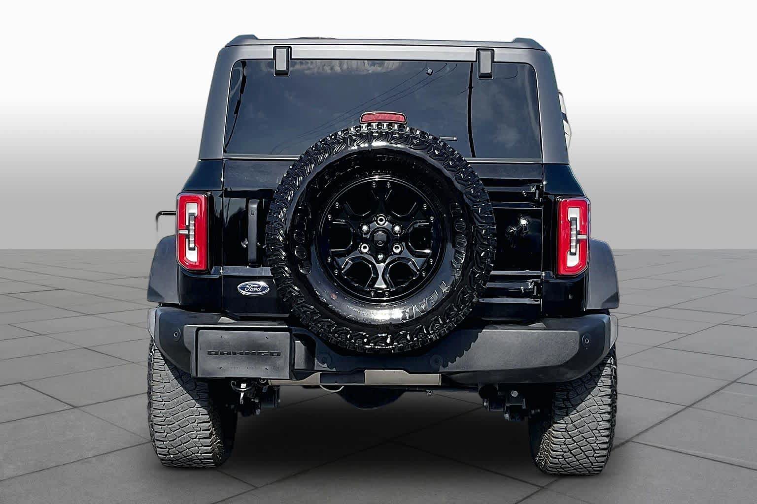 Certified 2024 Ford Bronco Wildtrak AWD/4WD image 5