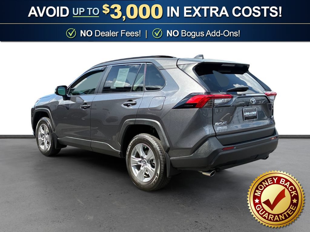 Used 2024 Toyota RAV4 XLE FWD image 4