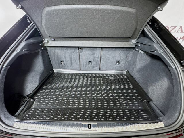 Used 2020 Audi Q3 2.0T Premium Plus w/ Premium Plus Package image 32