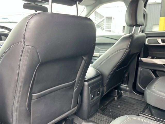 Certified 2022 Ford Explorer XLT w/ Equipment Group 202A image 20
