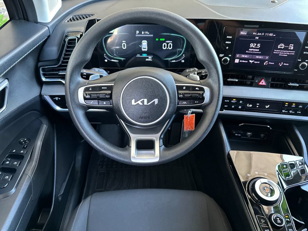 Used 2023 Kia Sportage LX AWD/4WD image 13