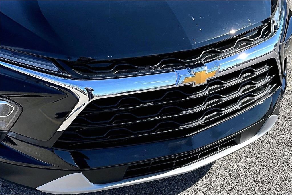 Used 2023 Chevrolet Blazer LT w/ Driver Confidence Package image 29