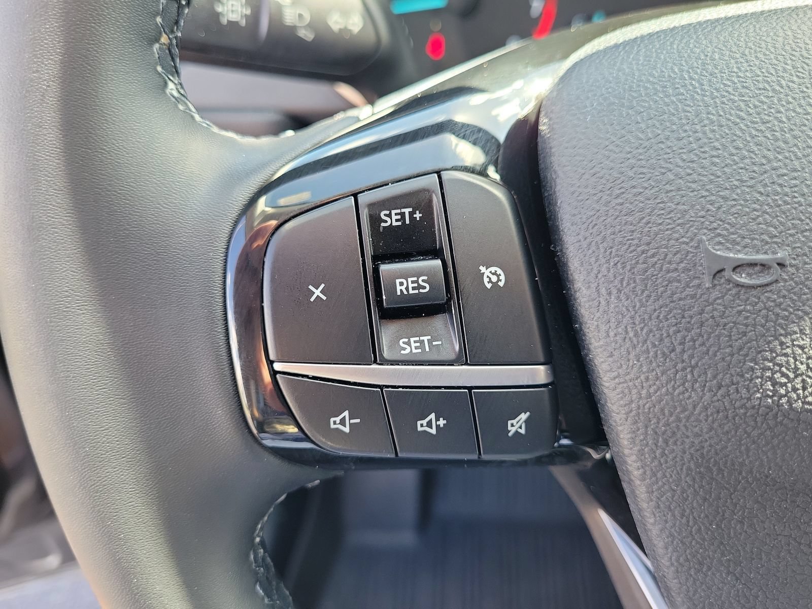 Certified 2022 Ford Escape SEL FWD image 20