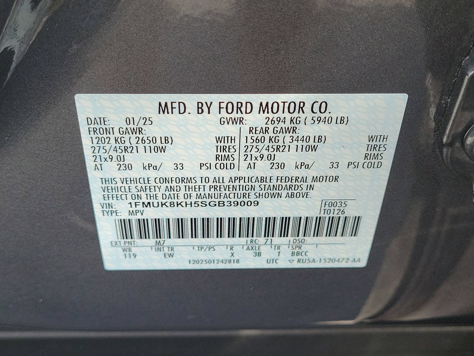 Certified 2025 Ford Explorer ST-Line w/ ST-Line Street Pack AWD/4WD image 32