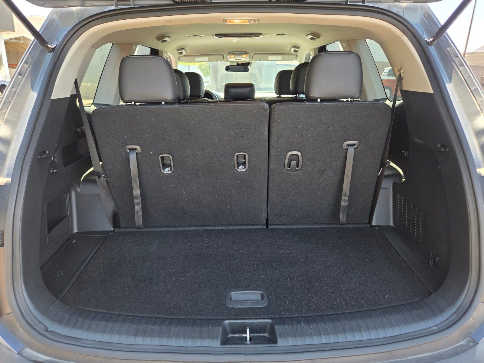 Used 2021 Kia Telluride LX AWD/4WD image 14