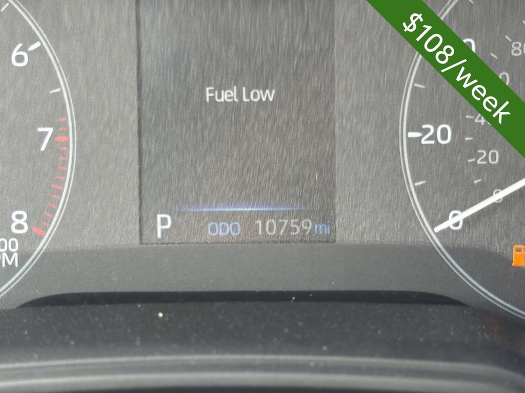 Used 2025 Toyota Corolla SE FWD image 15