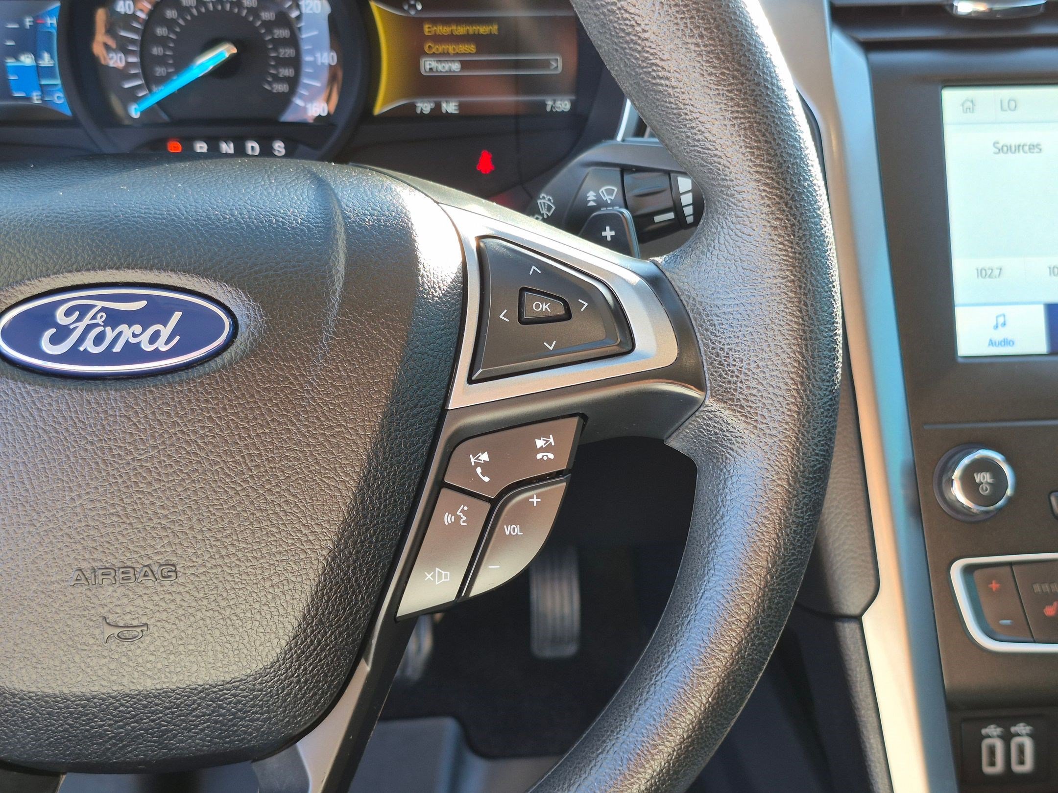 Certified 2020 Ford Fusion SE AWD/4WD image 20
